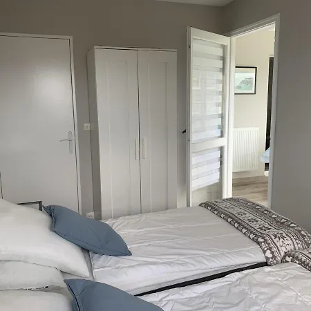 Apartment T2 A Cabourg, Proche Centre Et Plage, Calme, Loggia, Ascenseur, Animaux Acceptes Cabourg